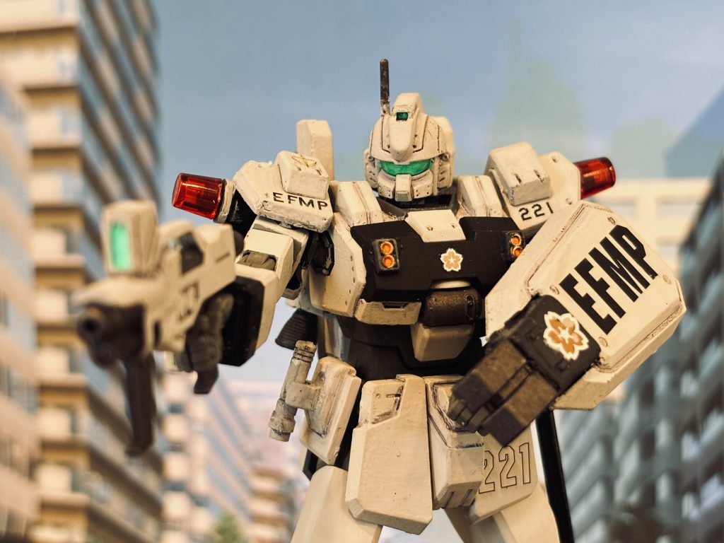 主力機は、その名も、RMP-001”キャバルリー” です。 機体名は、“騎兵(隊)”を表す“cavalry”から。(Ez-SRの意匠がどことなく馬っぽいなと思ったので……)“援軍”や“救助隊”という意味もありますが、これらはEFMPの運用理念にも適っている名称と言えます。