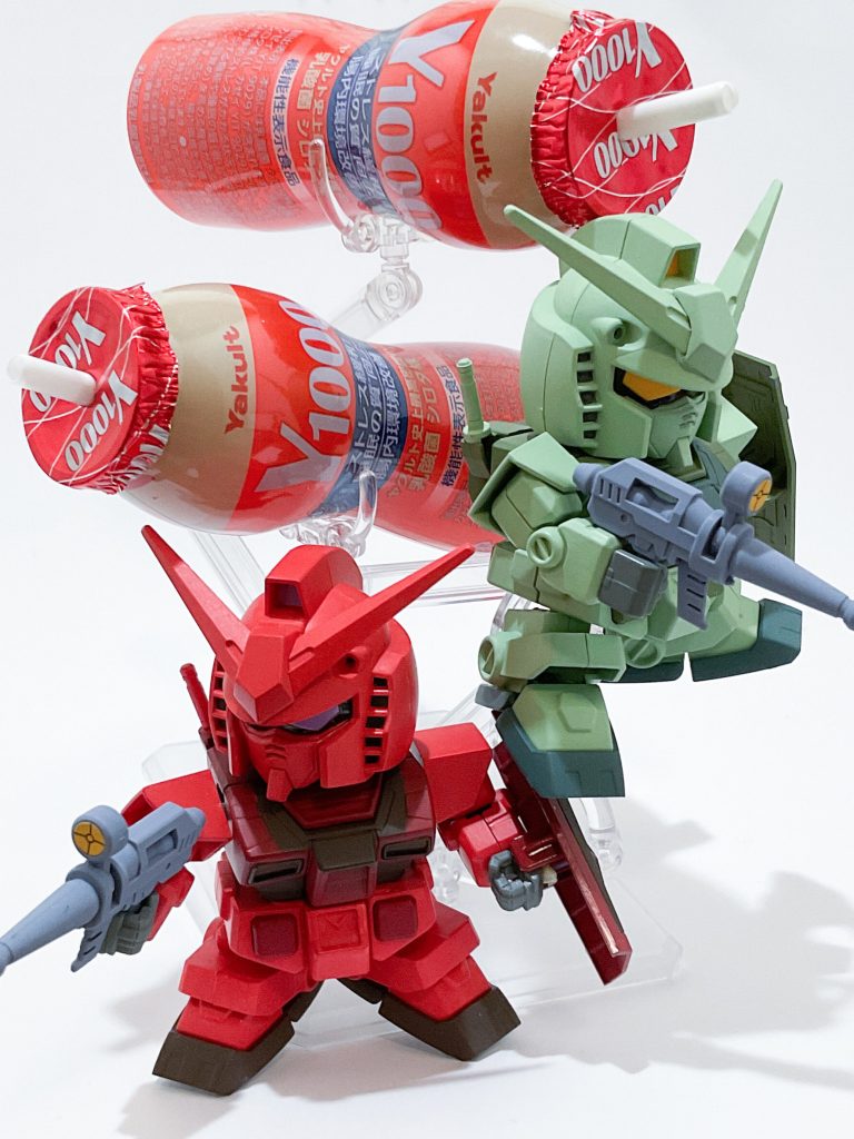 いよいよジークアクスのTV放送が始まりますね。本物が出てくるってことでSDを使ったパチモン投稿もこれで打ち止めにします。また何か思いついたら投稿するかもしれませんが、その際は懲りずにお付き合いいただけると有り難いです。