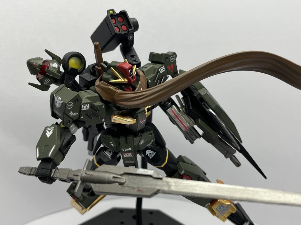 ジャミングスカーフ30mmのあれを加工して取り付けカッコ良さだけで付けました!だとアレなのでハイパージャマー的な機能がある(といいなw