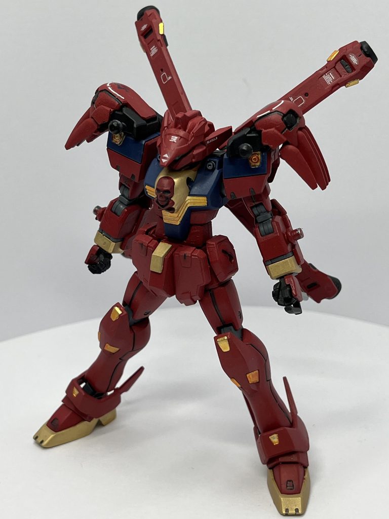 クロス無しマントは外せるんですが肩が外れやすかったので基部を接着腕のスネークハンド接続軸がパーツ外したりで見事に塗装ちょい剥げしててお恥ずかしい