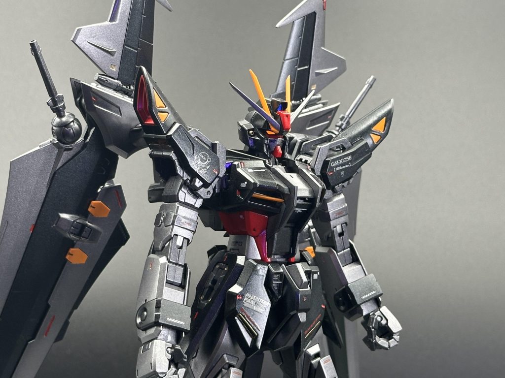 センサー類は蛍光オレンジ、蛍光ブルーです。