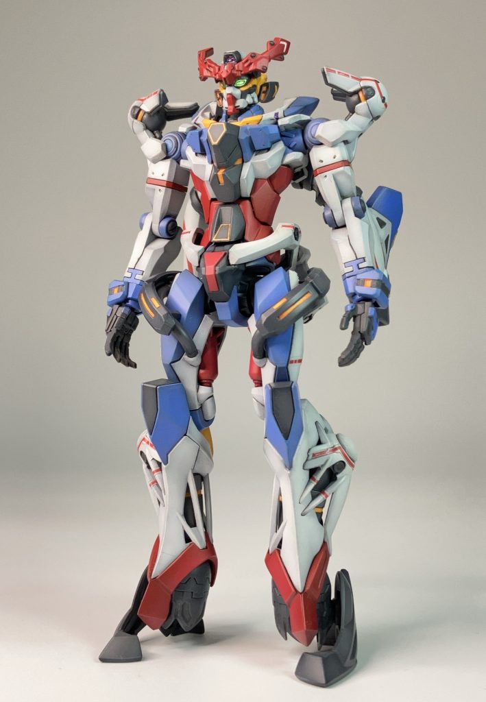 正面色が多くて塗装が大変でした… 赤の線はシールです