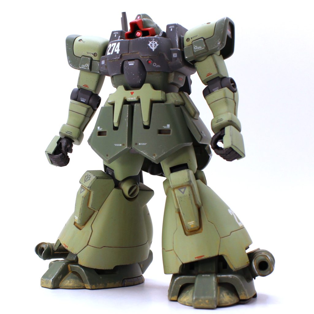 合せ目消し等基本工作の他、頭部周りを中心に、ちょこっと改修しました。以下主な改修箇所になります。・モノアイ可動化・顎を引けるように首周りを段落ち・肩部可動範囲拡張