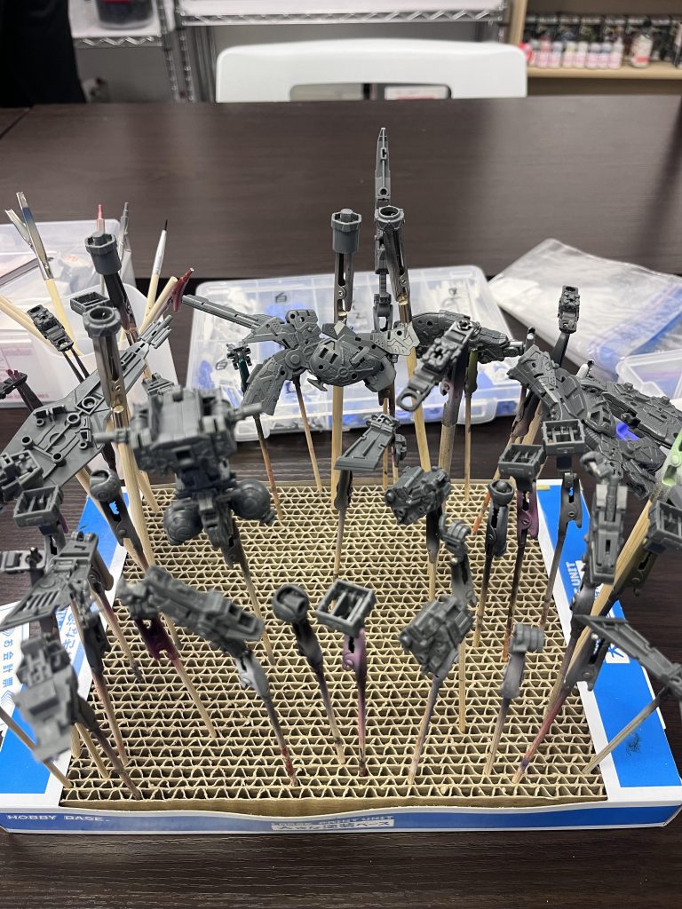 RG Hi-νガンダム–2枚目/制作者：@THiro89127521