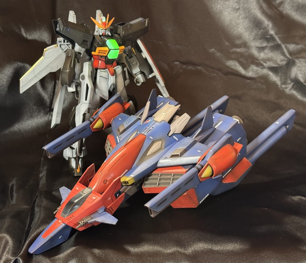 最後はツーショット📸非常に満足です♨️子供の頃の憧れのキットを完成させた時の喜びは感無量でございます。このDXとGファルコン、Gファルコンの方がめちゃめちゃ作るの難しかったです♨️😆✨️