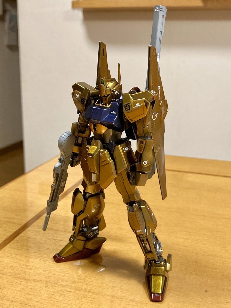 プロポーションは何も手を加えず…カッコいいなぁ…凄いな、バンダイ。