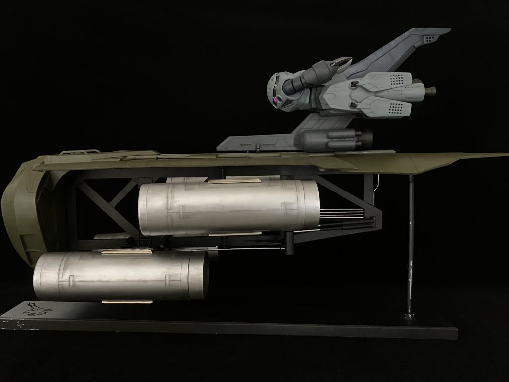 コンテナ上部フラップ開R-1展開状態