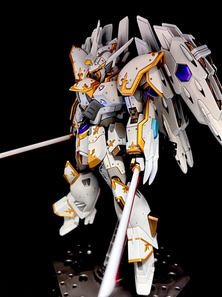 自分史上、初の作業で拙いところも多々ありますがメタルボールマシマシです🤩もっとさりげなくするつもりが。。しつこくなった感が。。0.7mmでもHGにはデカかったのか。。🤔