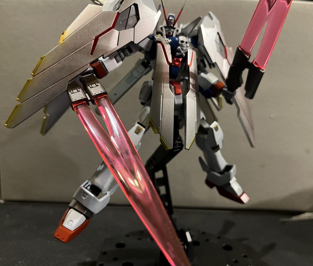 近接戦闘も可能