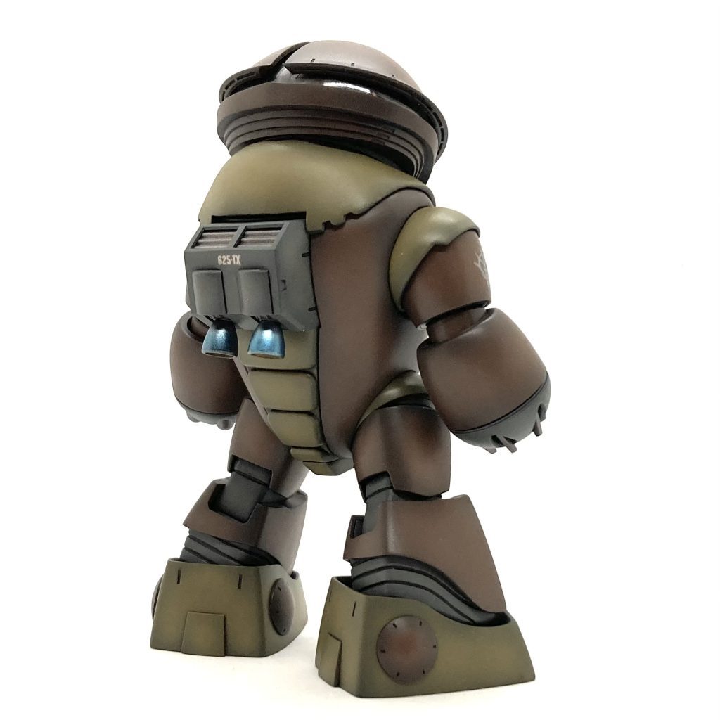 おっと😩 息子のマネしてバーニアの焼け塗装をしてみたんですが… ぜんぜんダメダメでした😅 もっかいイチから教えてもらおっと!