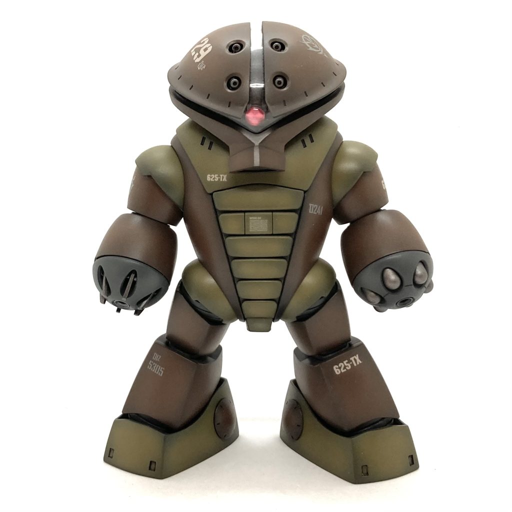 さて、分かる人はいるのかな🧐?イジったのは三箇所。いや! むしろ分からないほうがイイんですけどね😅 「なんとなく素組みよりカッコイイなぁ〜」くらいのほうがね😌