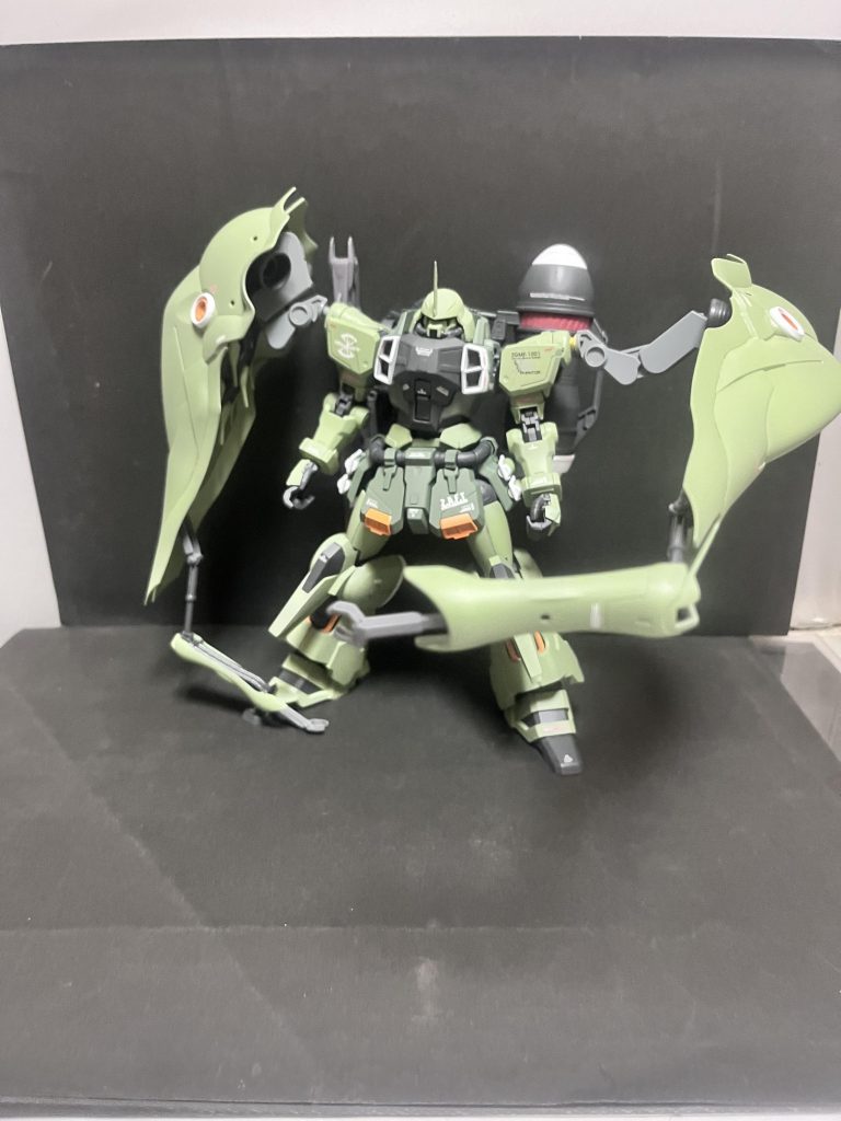 リリー・ザヴァリー専用ザクウォーリア–5枚目/制作者：イノ