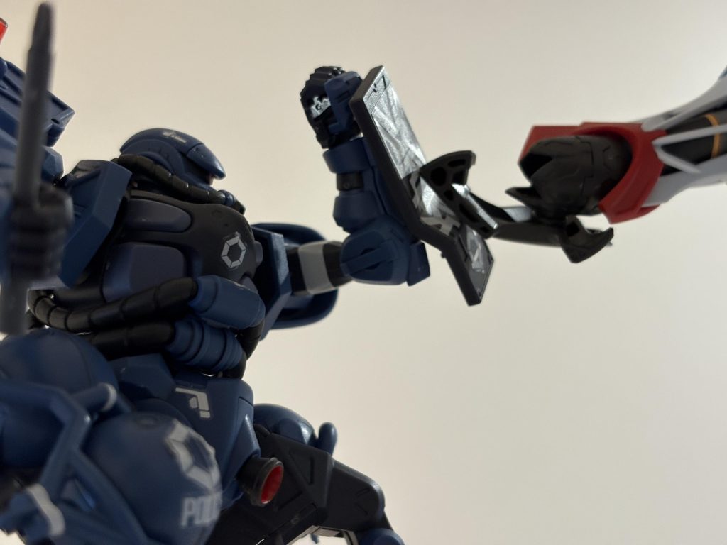 ジークアクス🆚軍警ザク–6枚目/制作者：RB777