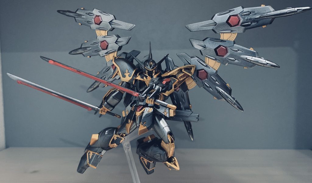 普通に黒ベタにしても良かったんでしょうがこの頃は何でもかんでもキャンディ塗装ってハマってたのでこうしましたが真っ黒よりは良かったのではと思ってます。