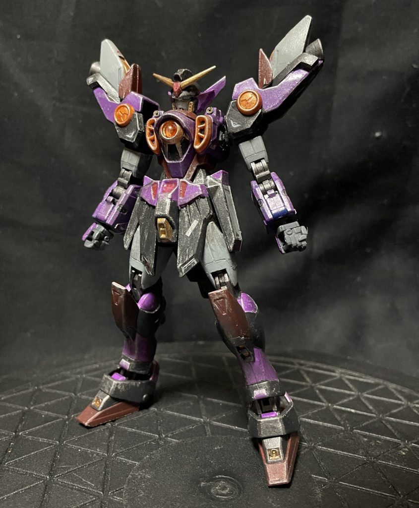 バックパックや武装のない状態かなり華奢です