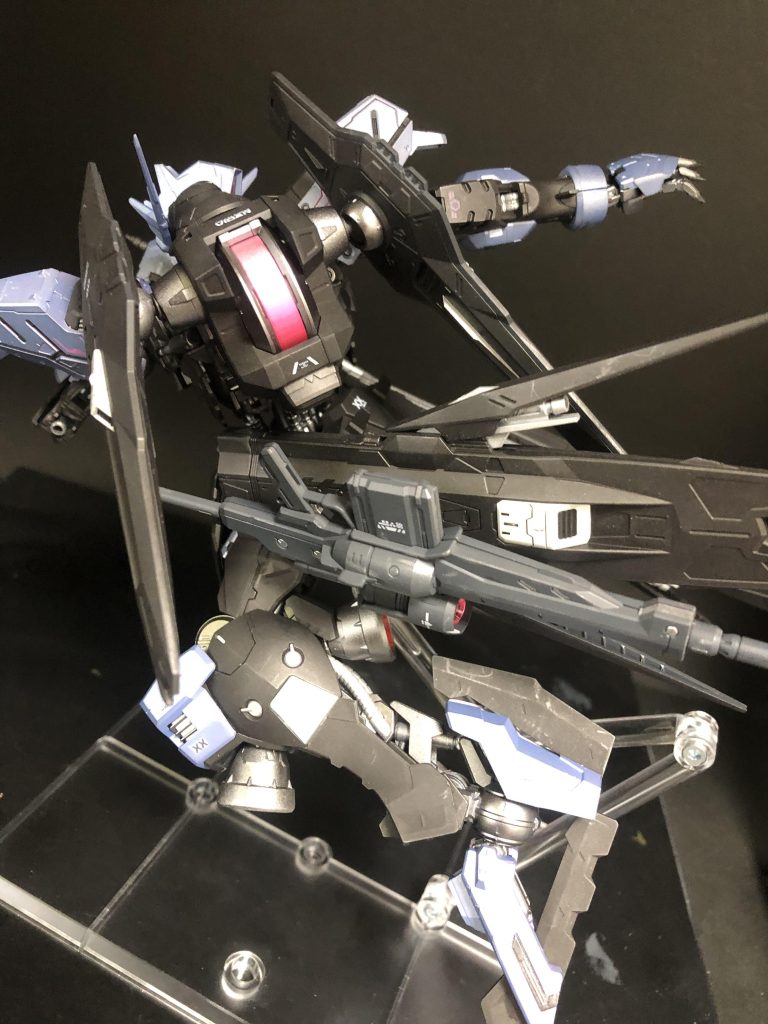 魔狼を狩るもの2最終ポーズ–4枚目/制作者：@glegol0309