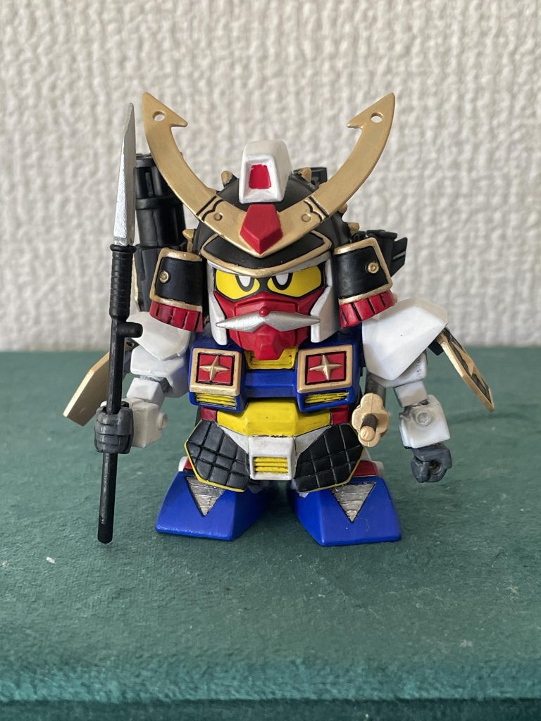 腕は動くので、色々ポーズ取れます