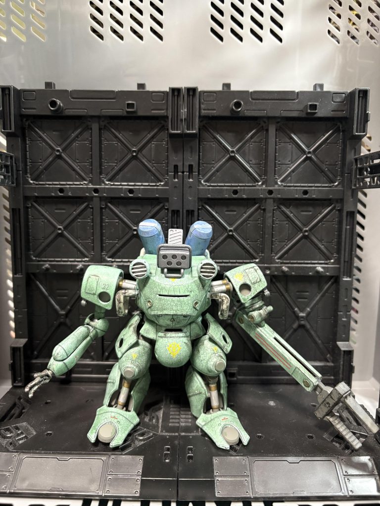 連邦(リーア軍)とジオンのハイブリッドで製作!