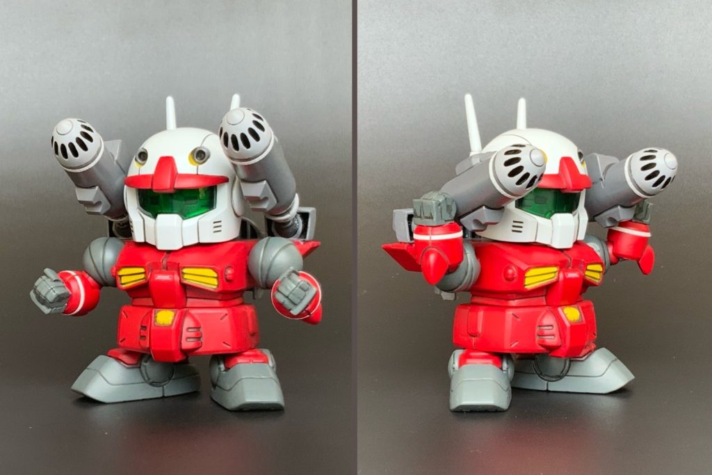 白のラインは１ミリ幅のラインテープです。