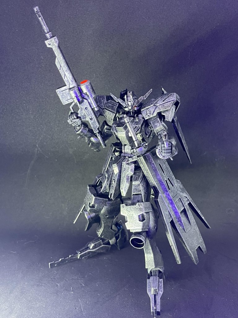 拳銃みたいなのもお気に入りです♪腰と左肩のドクロ見えますかね💦