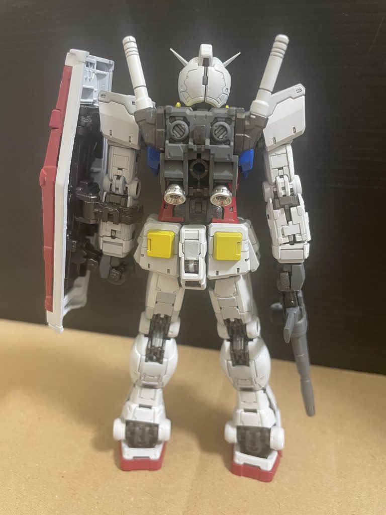 部品が小さすぎて‥–3枚目/制作者：セントピース