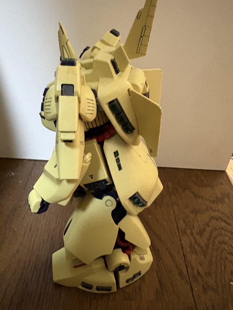 サイドポーズです。