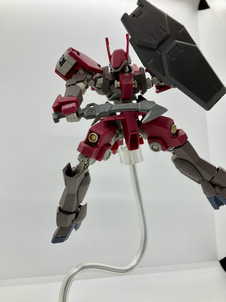 フラウロス用アサルトナイフとグレイズの決闘用シールド