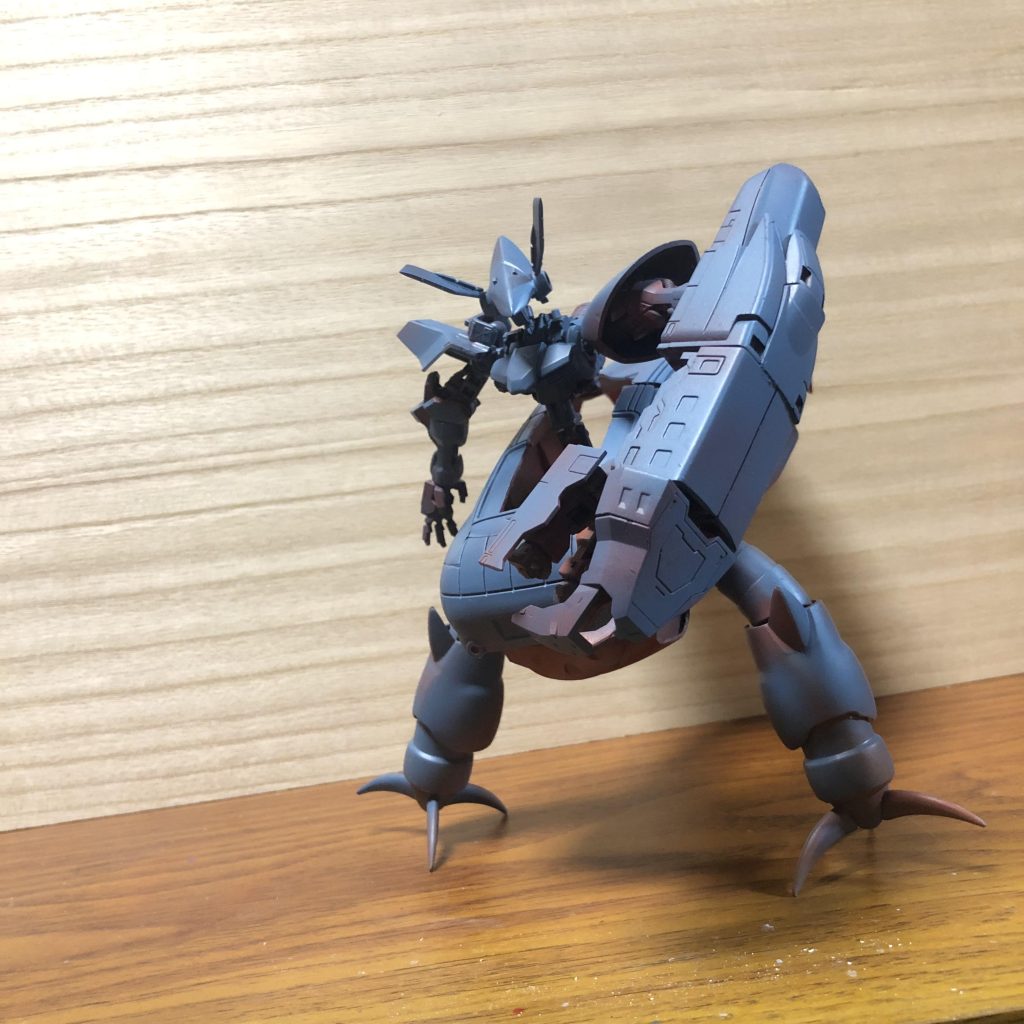 もう一歩踏み込んだバウンド・ドック作ってみましたがポリプロピレンのポルシェは塗装乗らなくて失敗だった( ˟ ⌑ ˟ )