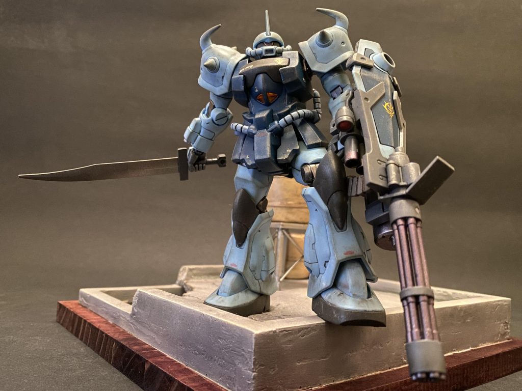 ウェザリングしてトップコートした図