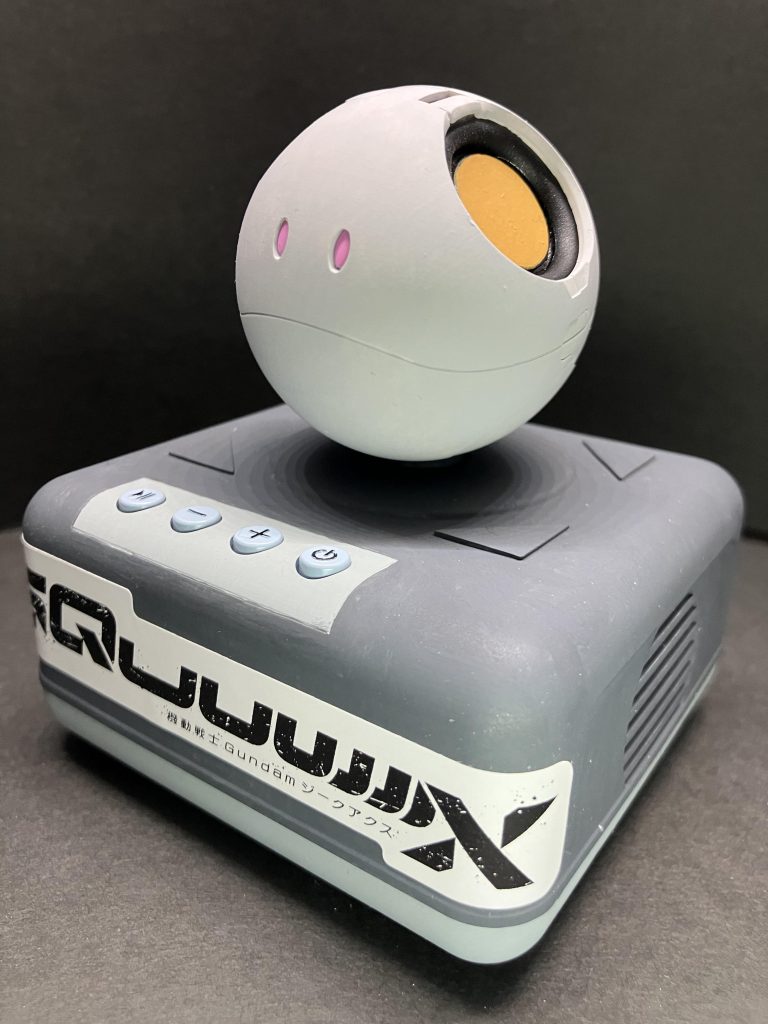 脱帽形態このハロは正面から見ると丸じゃないので、この角度くらいがかわいいです