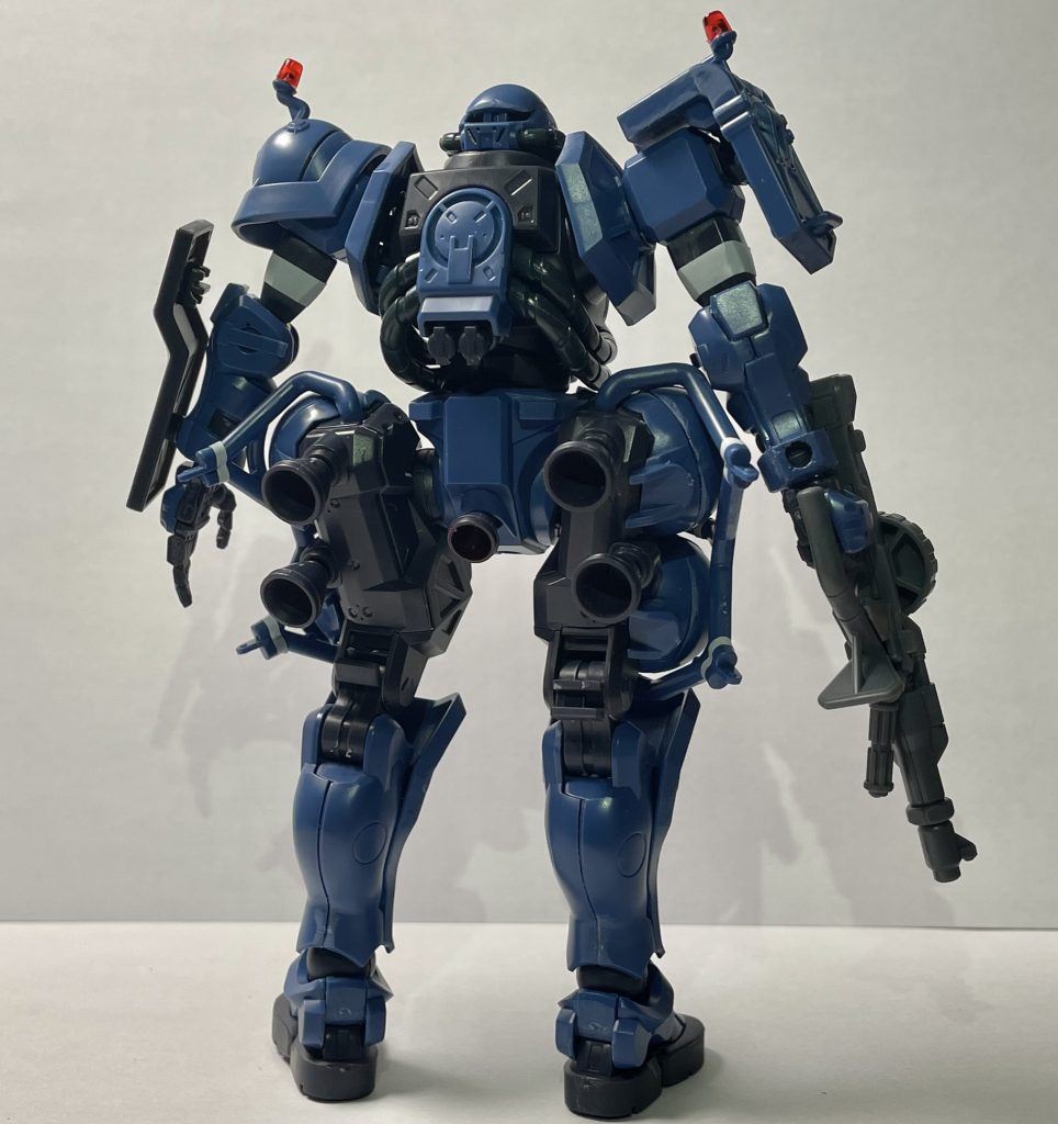 後ろはゴツく見えてさらにかっこいい(zaku-kao6)