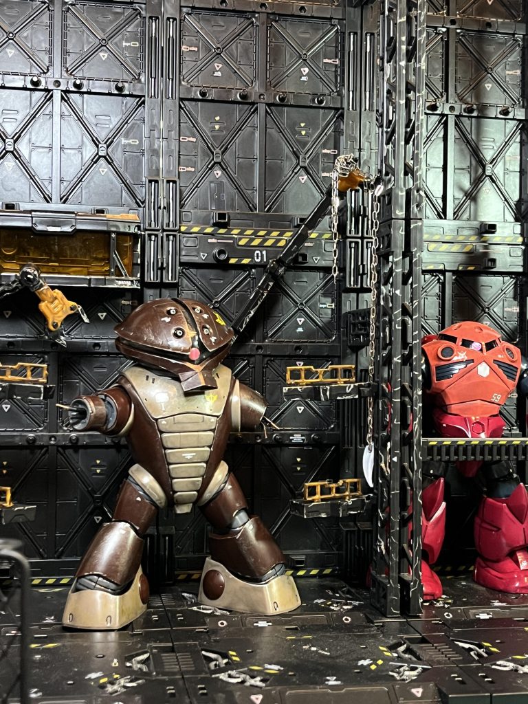 こっぴどくやられたものだなシャア大佐！？