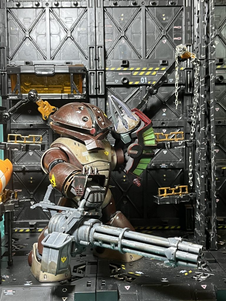 後ろの基地はDAISOの山田科学で新しい小物をゲットしたので使ってみました。ガトリングはコトブキヤです。見てくれてありがとうございます。