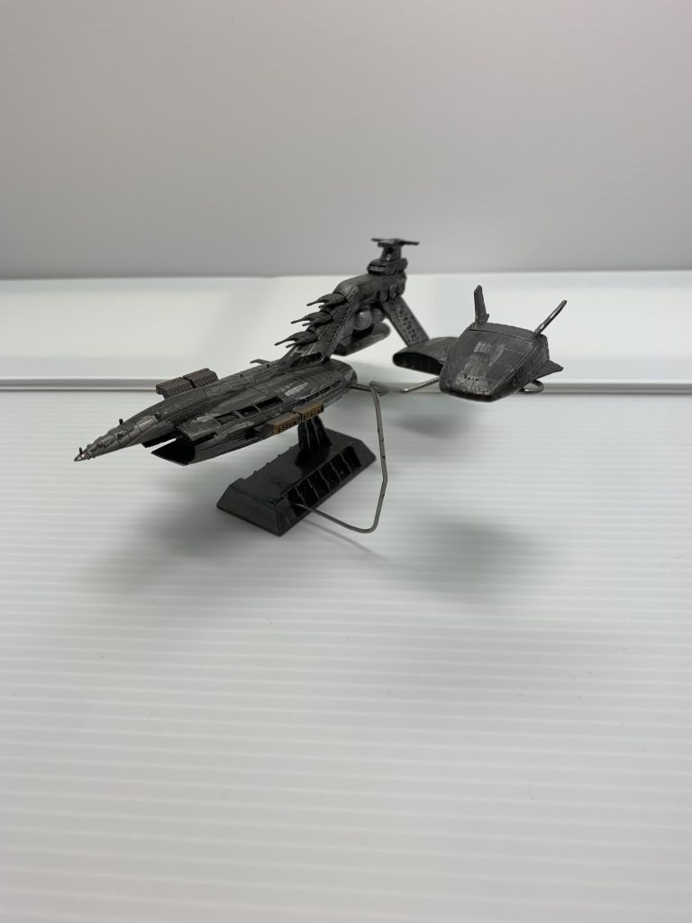 コムサイを離脱させました。