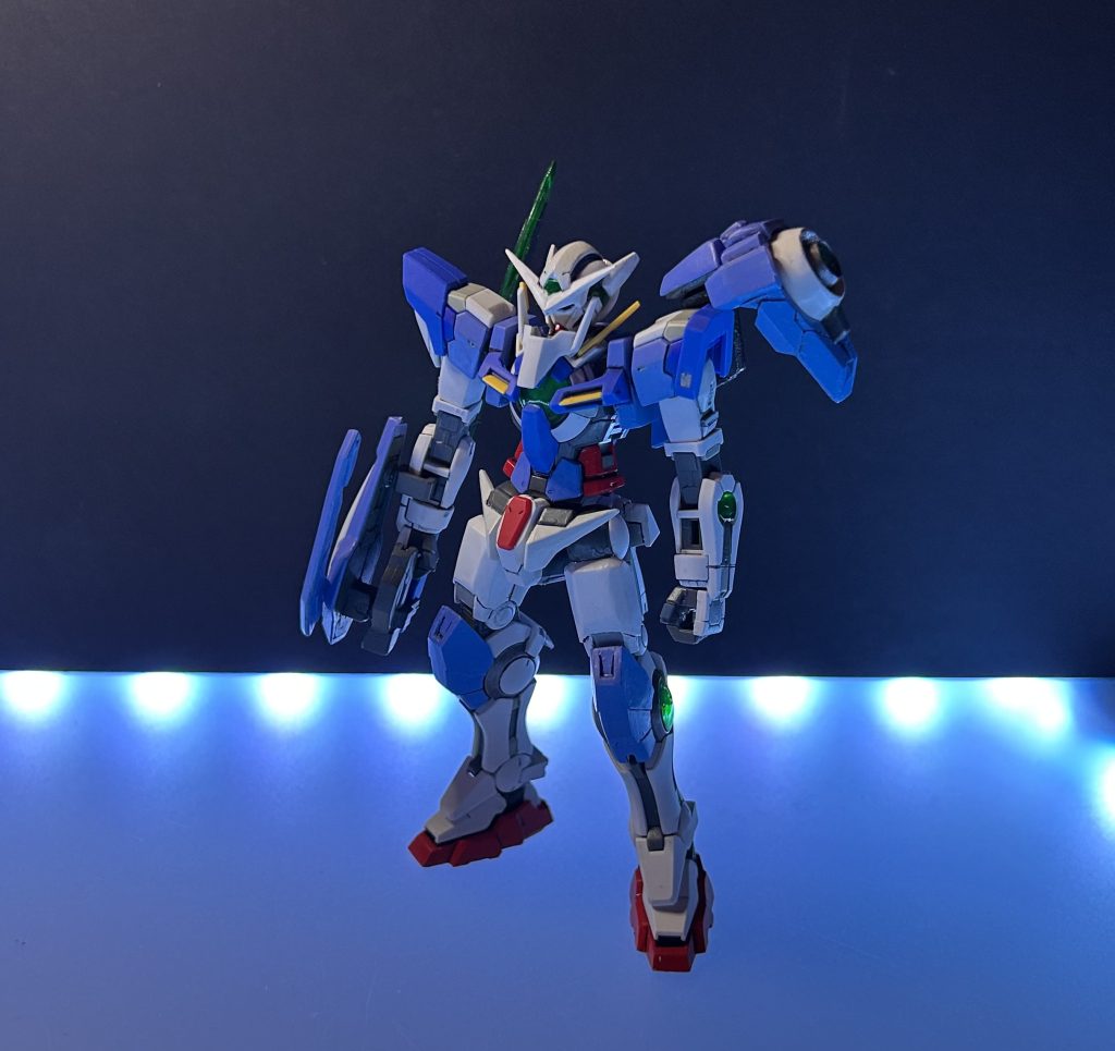 試作型 ダブルオークアンタ–2枚目/制作者:ペーぺーモデラー