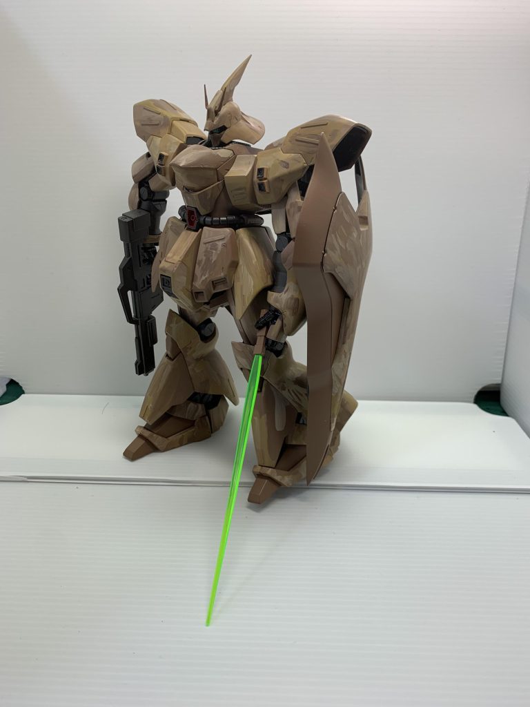 陸戦型サザビー–3枚目/制作者：ゆたおいちゃん