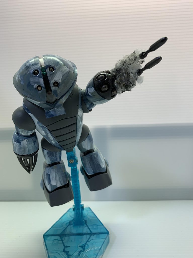 水中移動状態。ロケットランチャーを発射させました。