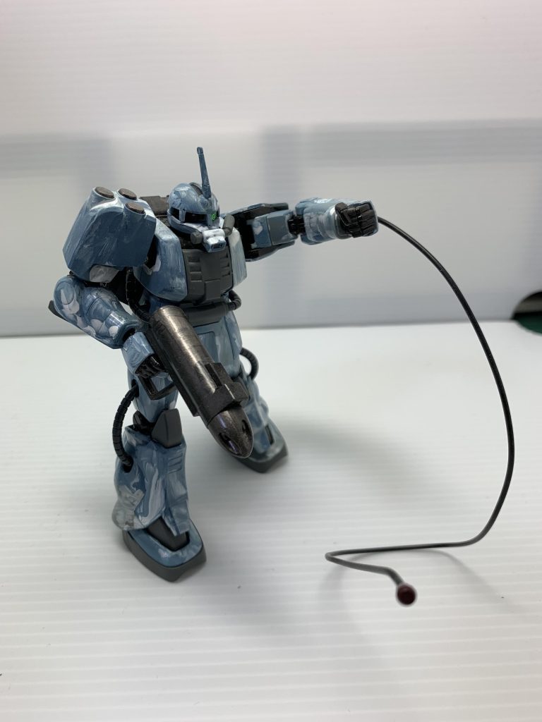 マグネット・ハーケンを発射させました。