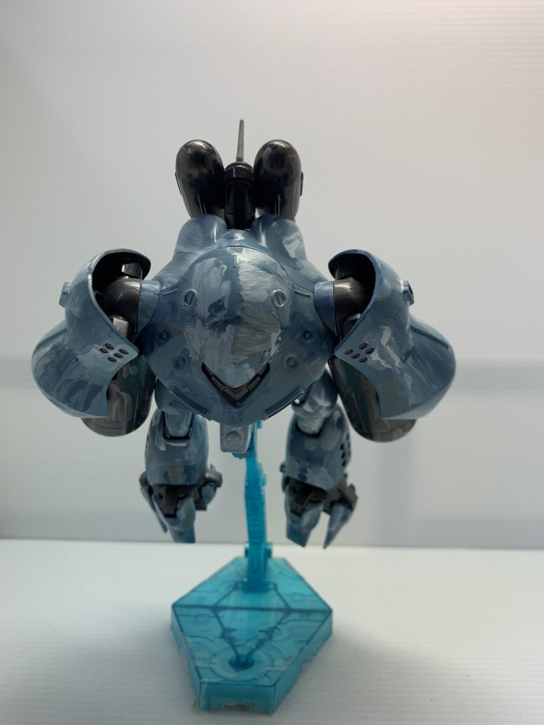 水中移動状態です。