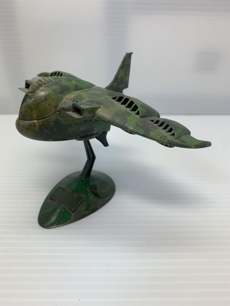 森林迷彩柄にしました。