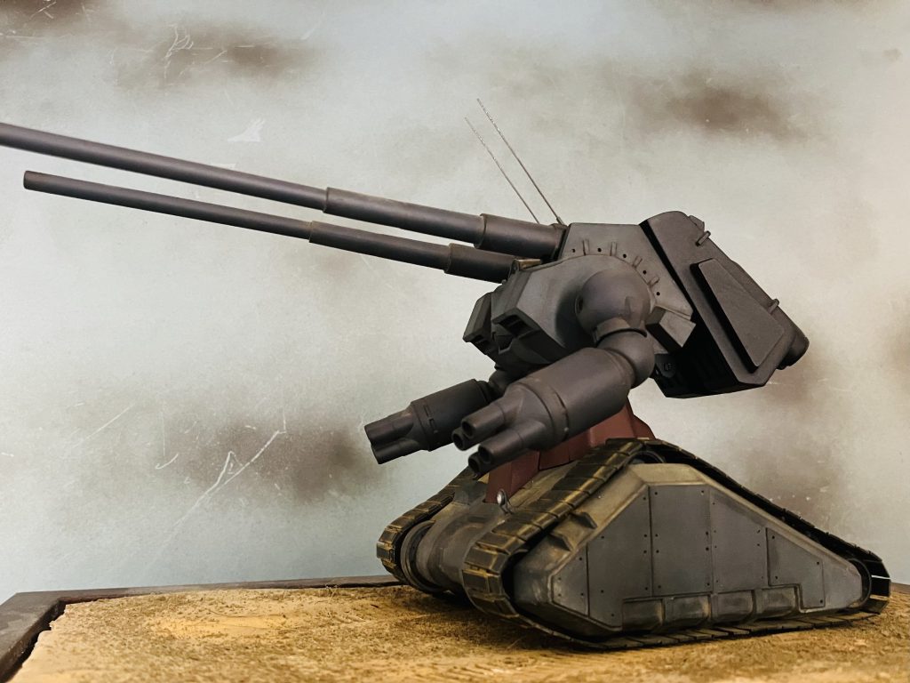 資料等は無さそうで、ロボット魂のガンタンク画像を参考にしています。