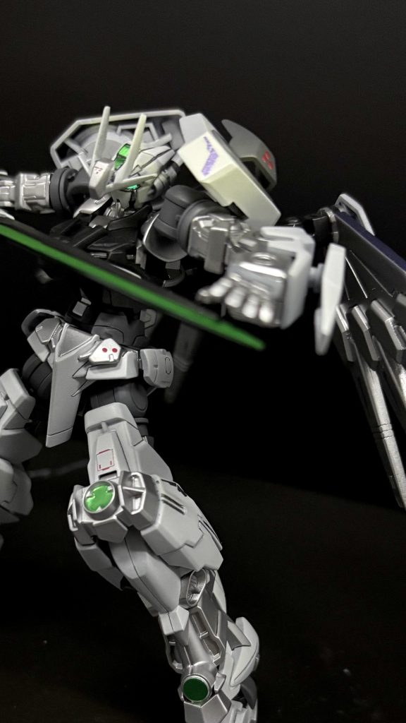 アストレイシルバーフレーム【シュヴァリエ】–4枚目/制作者：みっす