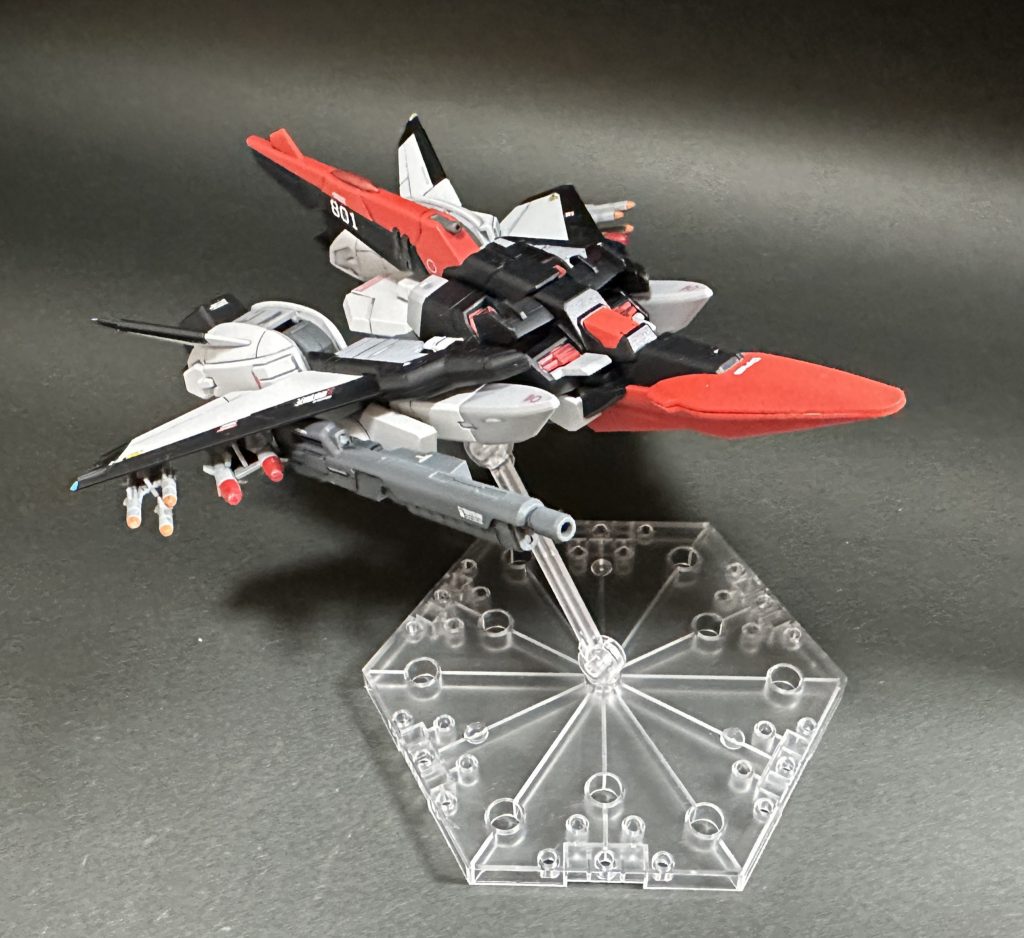 変形後もかっこいいんですよね。