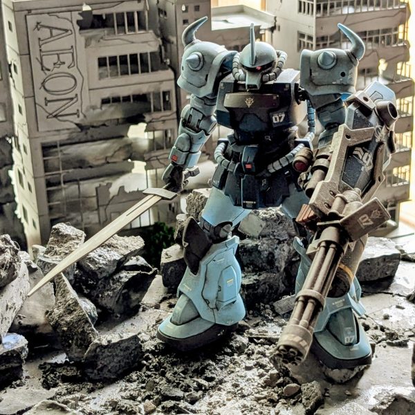 近代瓦礫ジオラマとノリス大佐