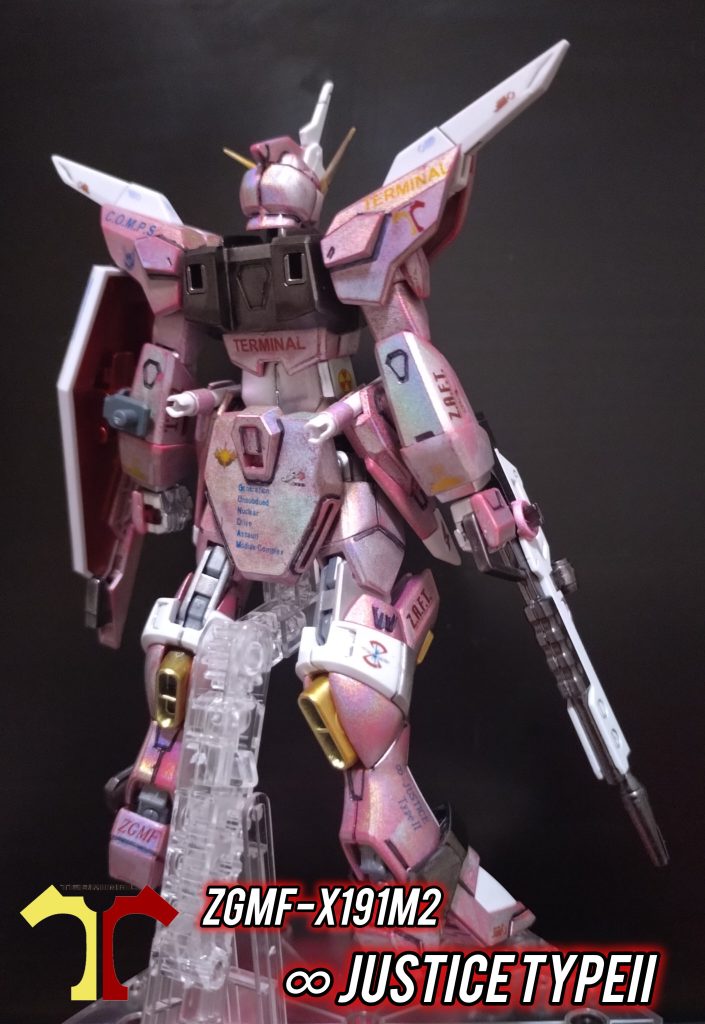 インジャ弐式って設定上はターミナル所属でもなくコンパス所属でもなくかといってオーブ軍所属でもないなんとびっくりアスハ家の私物という設定らしいですね