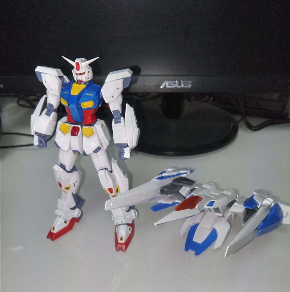 最初はF90に付けるつもりでいたけど、どうにも付けるパーツを用意できず。F90Ⅲでようやく実現できた。