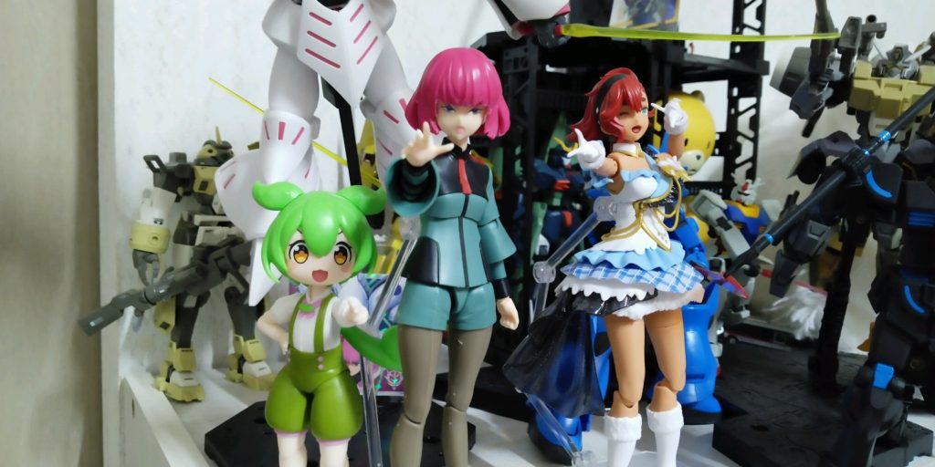 どうやら私、片手を前に突き出すポーズ好きみたいです