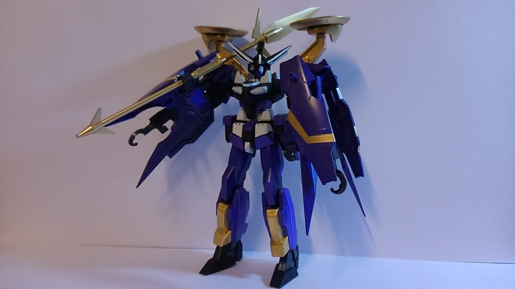 蓄積したエネルギーは強力なバリアを展開するために用いられるほか、ビームシャワーとして発射される。