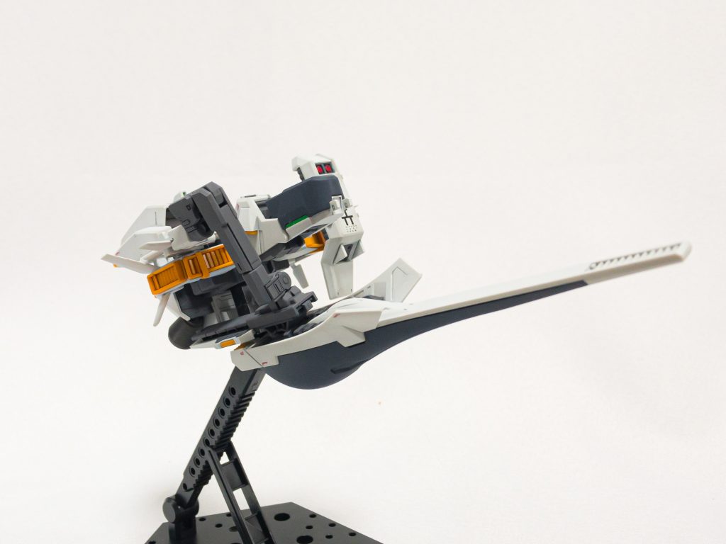 プリムローズ機体色1：MSホワイト(C)機体色2：ティターンズブルー1(C)&ティターンズブルー2(C)(50:50)関節：メカサフヘビー(G)スラスター：キャラクターイエロー(C)　(C)：クレオス　(G)：ガイアノーツ