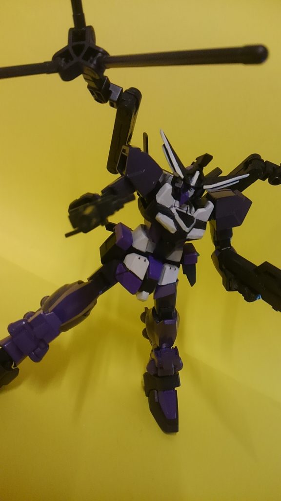 ガンダムトライジェスター【N】–3枚目/制作者：ジェスター